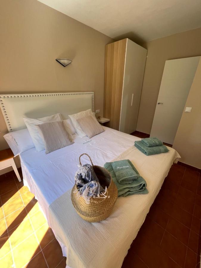 Bonito Apartamento Con Terraza, Jardin Y Piscina Cala en Bosch Εξωτερικό φωτογραφία